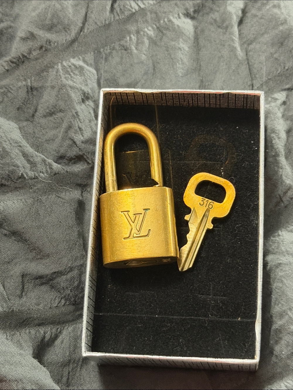 Louis Vuitton Gold-tone Padlock Key Charm - Picture 4 of 6